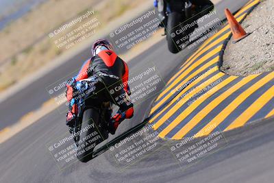 media/Oct-08-2022-SoCal Trackdays (Sat) [[1fc3beec89]]/Turn 11 Backside (1145am)/